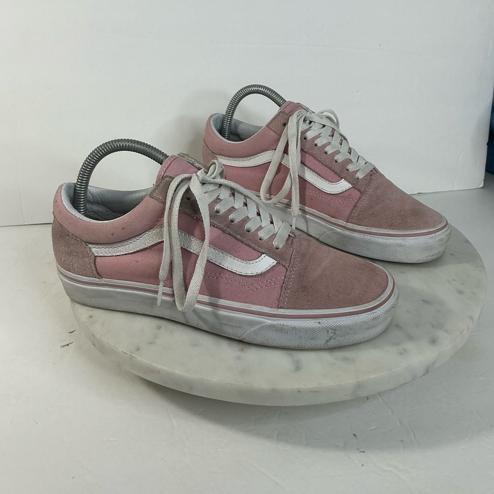 Vans Size 8 Pink Dusty Rose Suede Lace up Old Skool Sneaker
